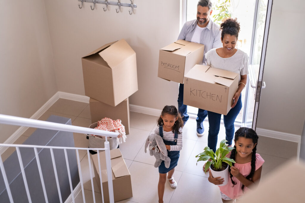 How to Explain a Long Distance Move to Kids